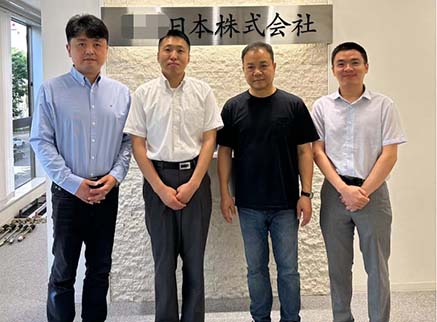Thăm khách hàng Nhật Bản